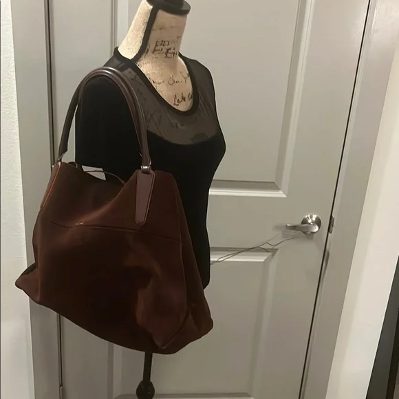 Coach Rich Burgundy Suede Tote - reasonable offers considered - Picture 4 of 9